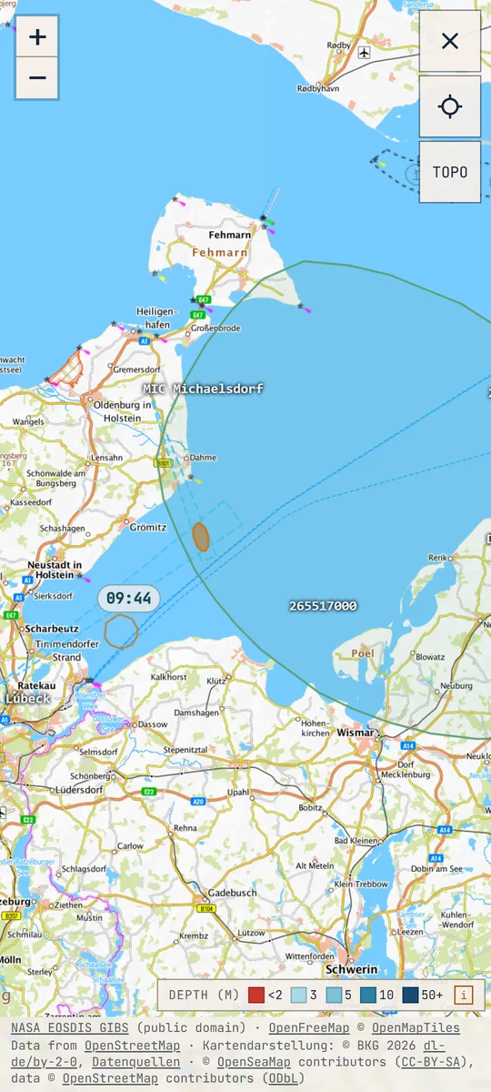 Position without GPS on a full-screen chart: lines of position from two beacons, a repeater range and the area of probable position